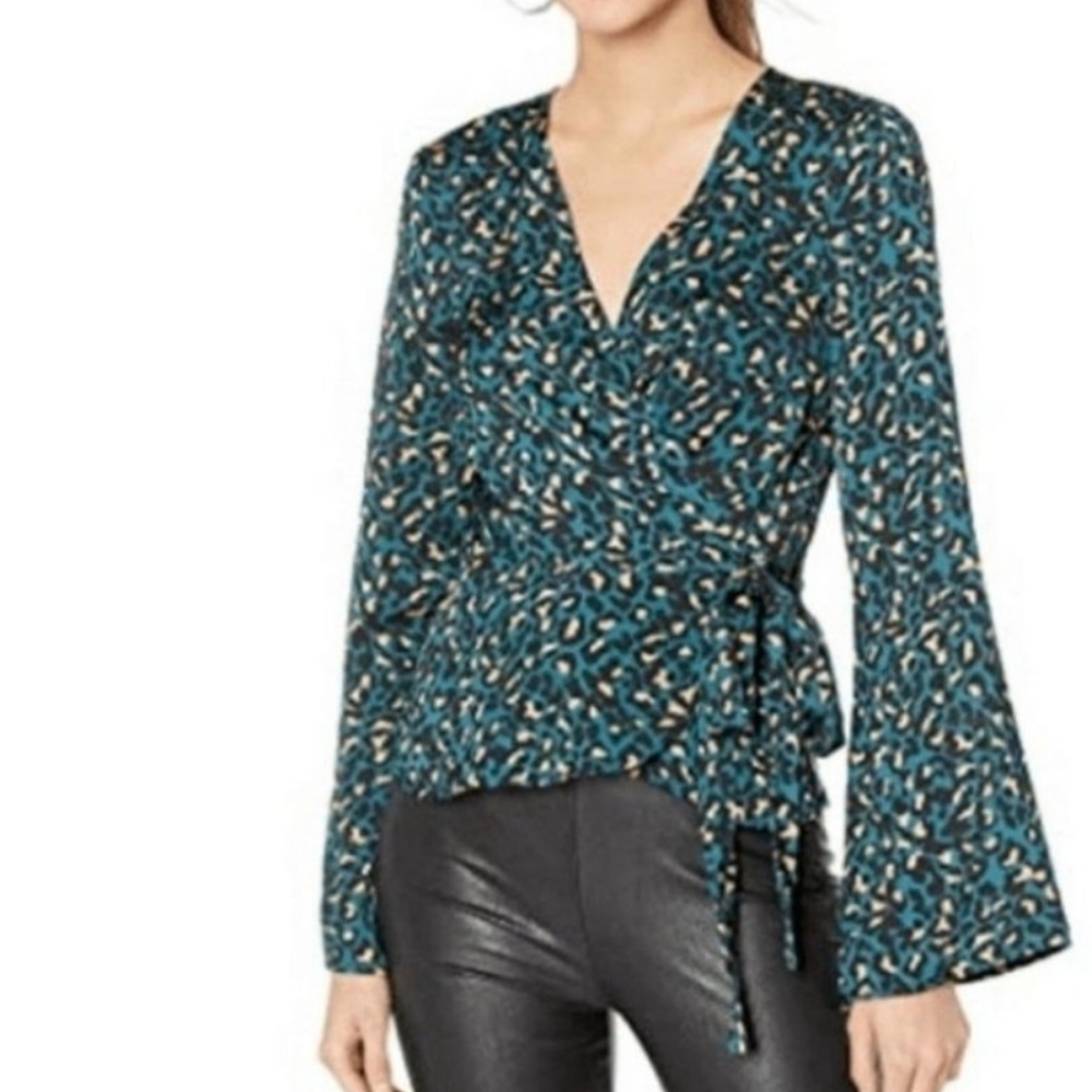 BCBGeneration Wrap Top Size M Teap Leopard